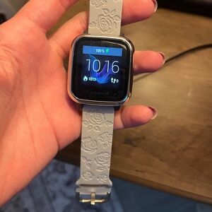 Garmin venu sq watch